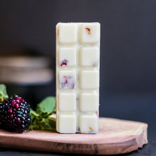 Blackberry and Cinnamon Jam Snap Bar